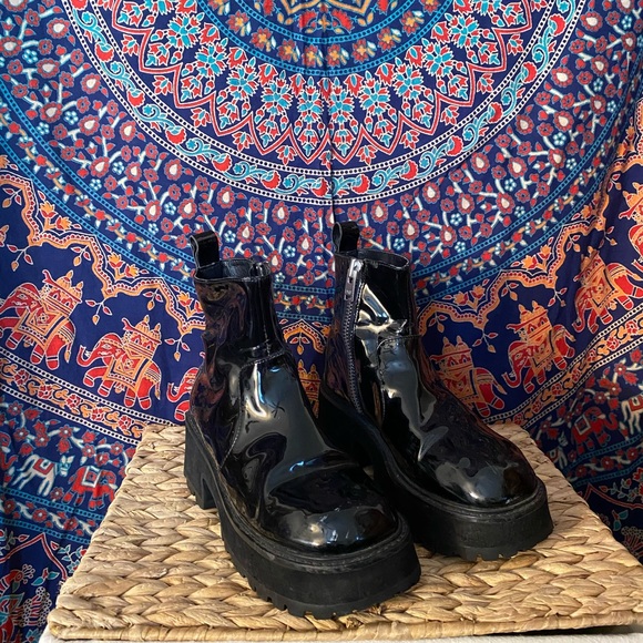 UNIF Shoes - UNIF Dada boot !